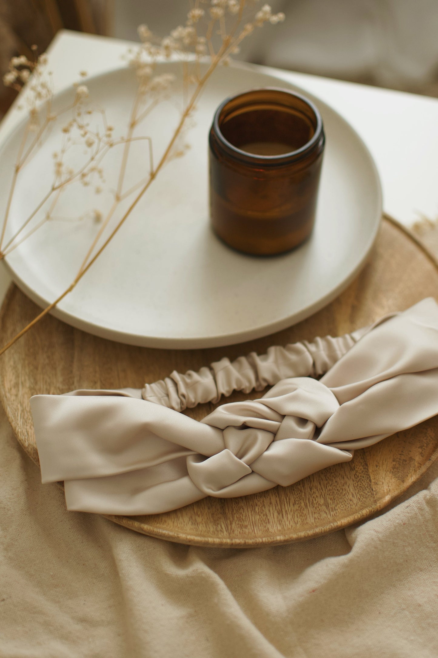 Bandeau tressé en satin