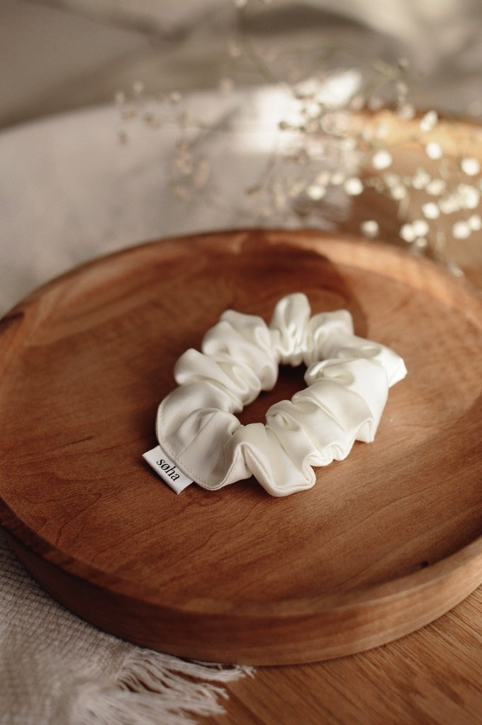 Chouchou en satin - Blanc cassé